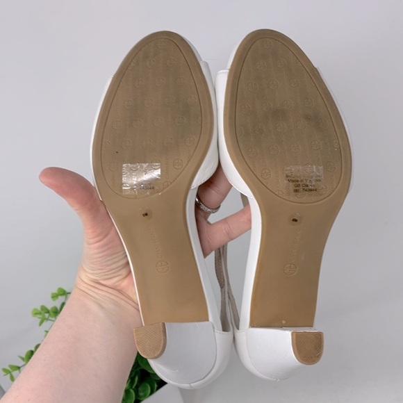 Giani Bernini Claraa Memory Foam Dress Sandals, Heel , white - Picture 8 of 11